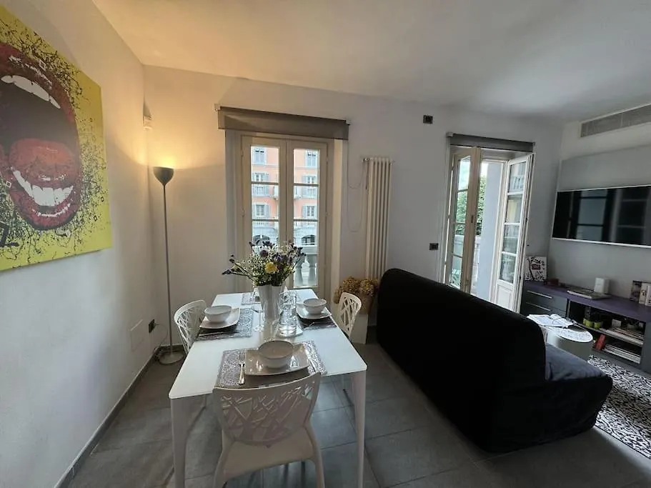 Galleria Degli Artisti Lucca Apartment