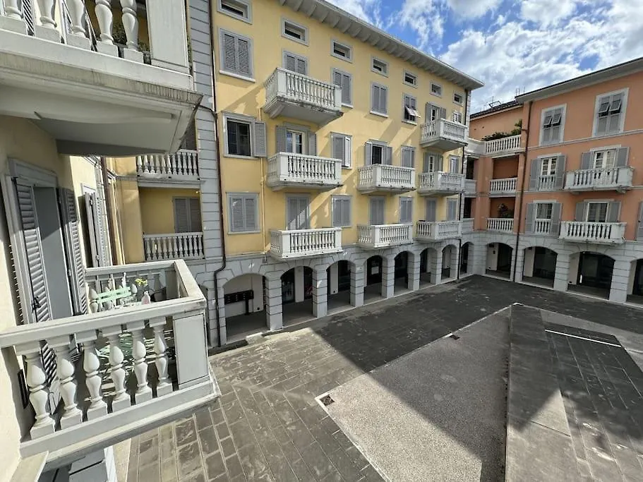 Galleria Degli Artisti Lucca 0*,  Italy